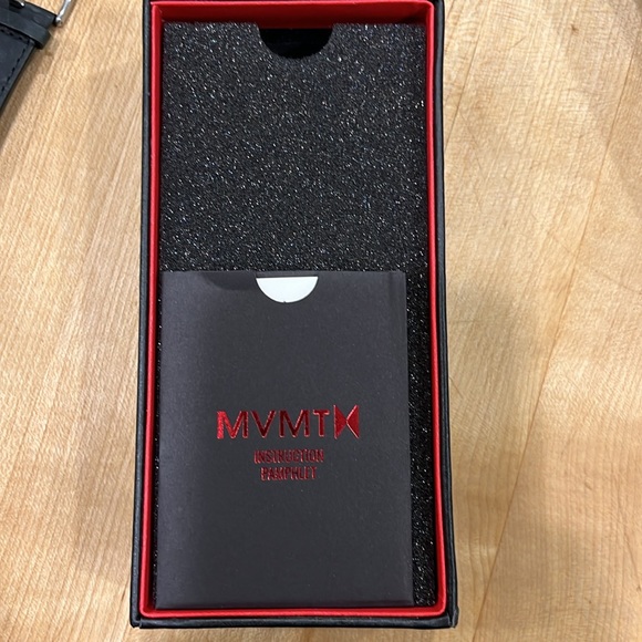 MVMT Men’s Watch - Picture 5 of 5